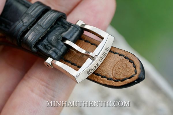 Roger Dubuis Much More 18k White Gold M28 18 0 - Ảnh 4