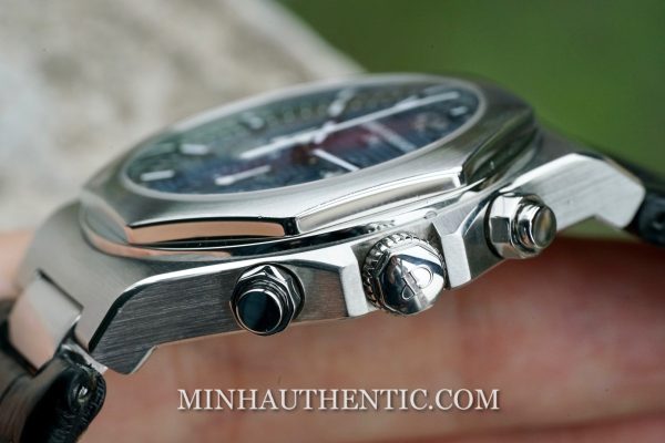 Girard Perregaux Laureato Chronograph 38mm Blue 81040-11-431-BB4A - Ảnh 11
