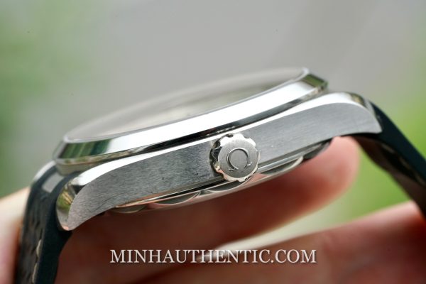 Omega Aqua Terra 41mm Master Chronometer Black Rubber 220.12.41.21.01.001 - Ảnh 6