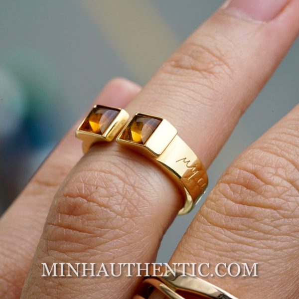 Omega My Choice 18k Gold Ring