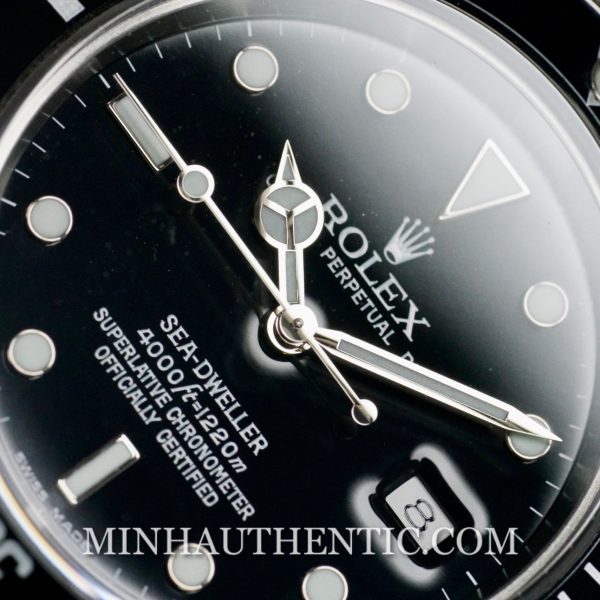 Rolex Sea-Dweller 40mm 16600
