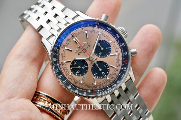 Breitling Navitimer B01 43 Salmon AB0138241K1A1 - Ảnh 4